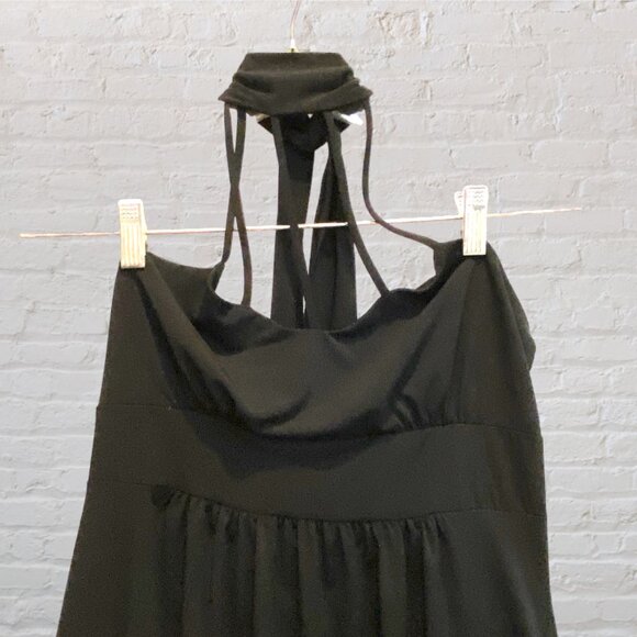 VINTAGE BODY CENTRAL -- Black Cocktail Dress, Knee-Length w/Strappy Halter Neck - Picture 11 of 16